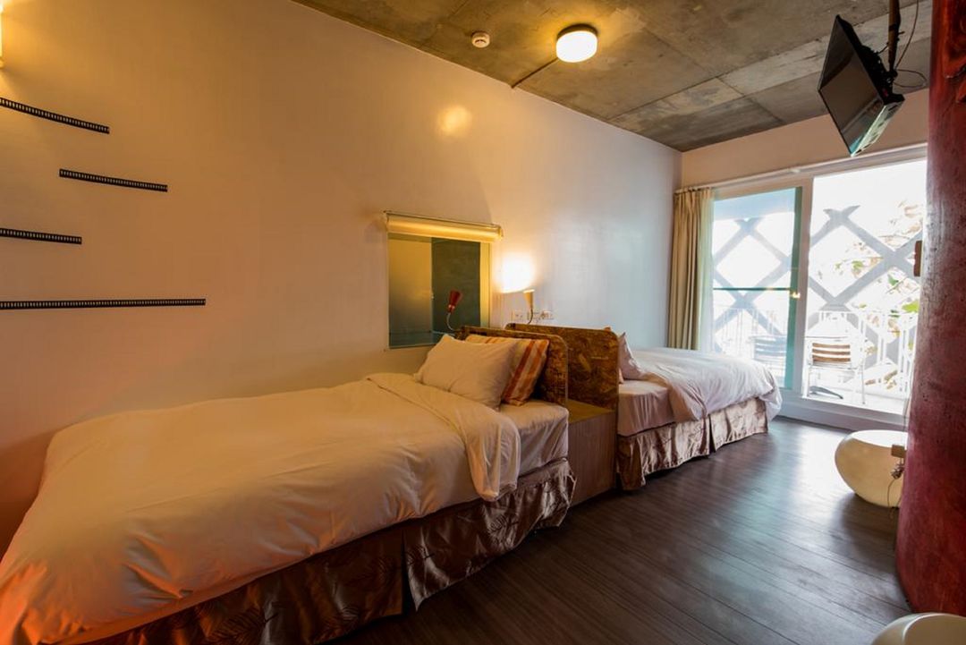 Orange moon bed and breakfast