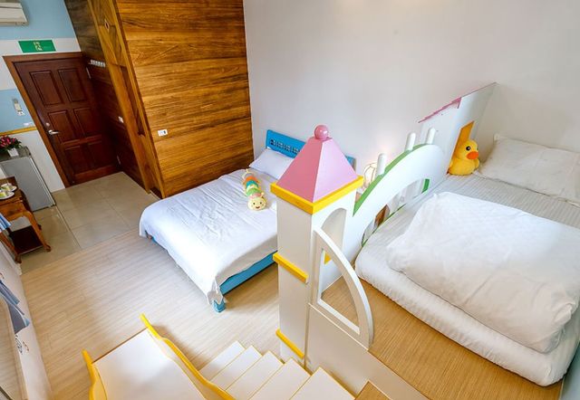 Rainbow Park Bed and Breakfast-Family four-room - magnetic kingdom-3