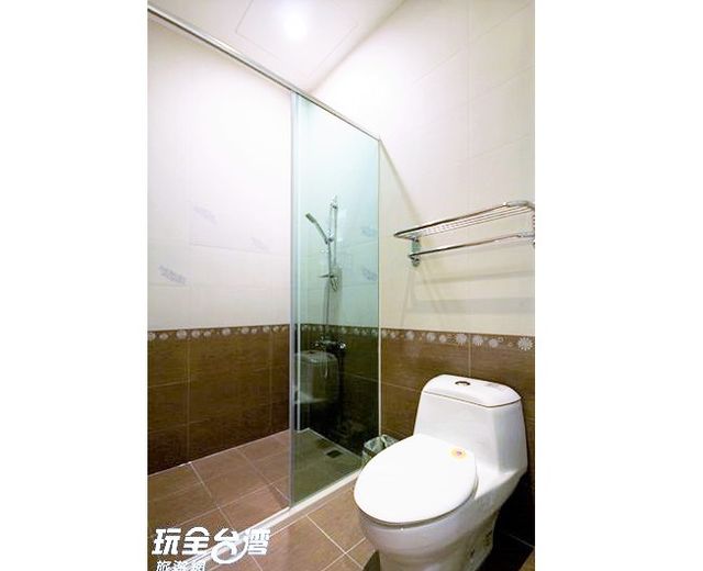 許家茶園民宿｜綠色隧道10分鐘車程-景觀四人房-7