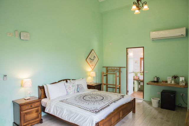 Bonjour Be'Be' Hostel-Bath soup double room-3