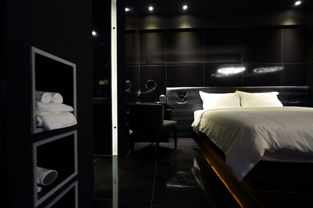 The Fantasy Apartment