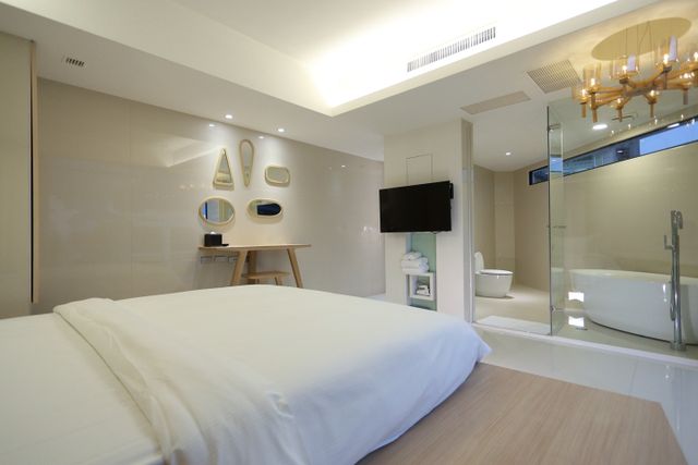 The Fantasy Apartment-Suprise Room-2