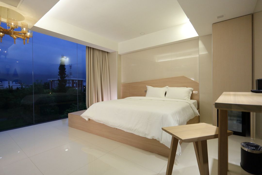 The Fantasy Apartment