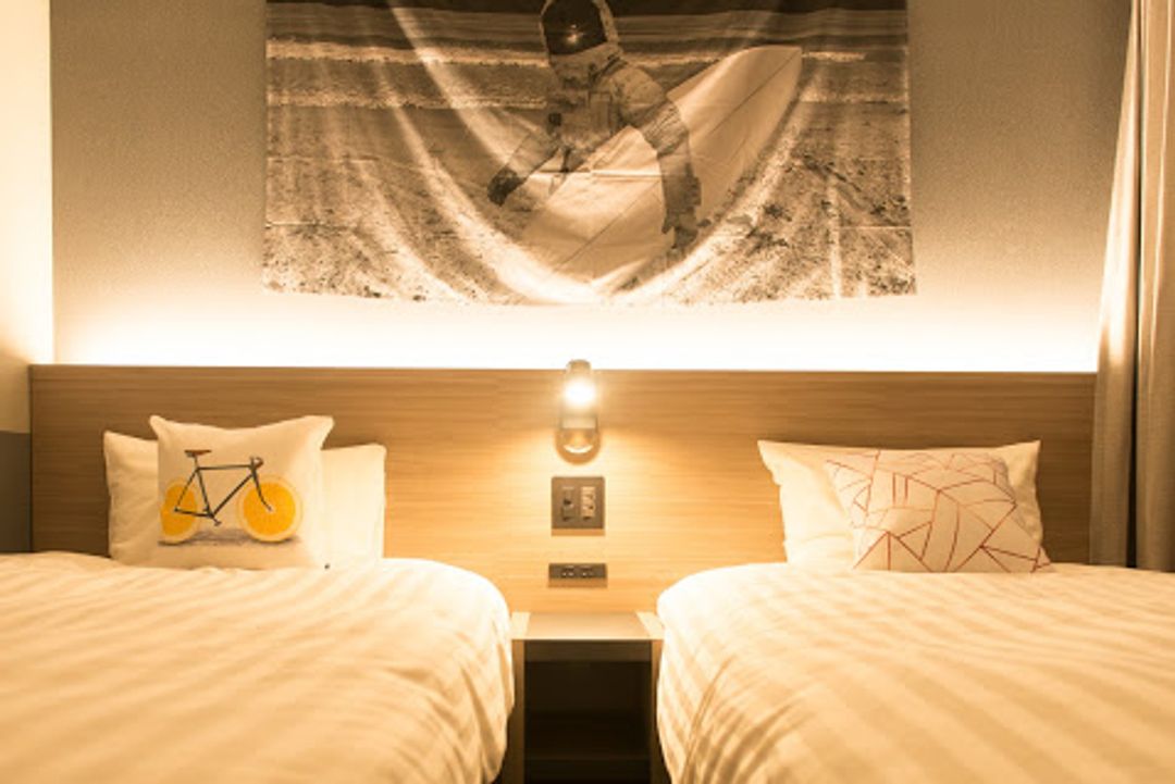 호텔 쉬 오사카 (HOTEL SHE, OSAKA)