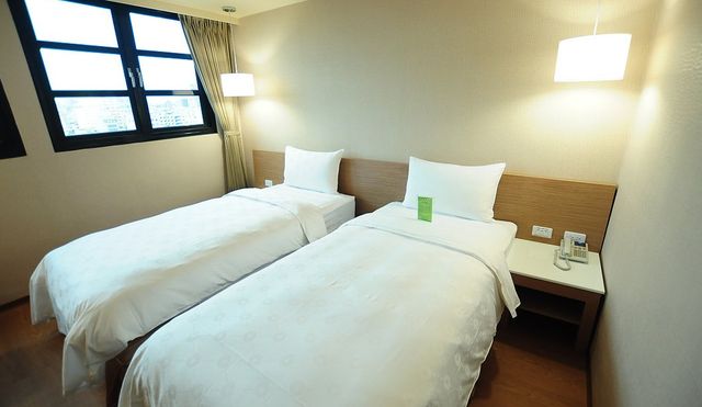 KINDESS HOTEL MAIN SATION-Twin Room-4