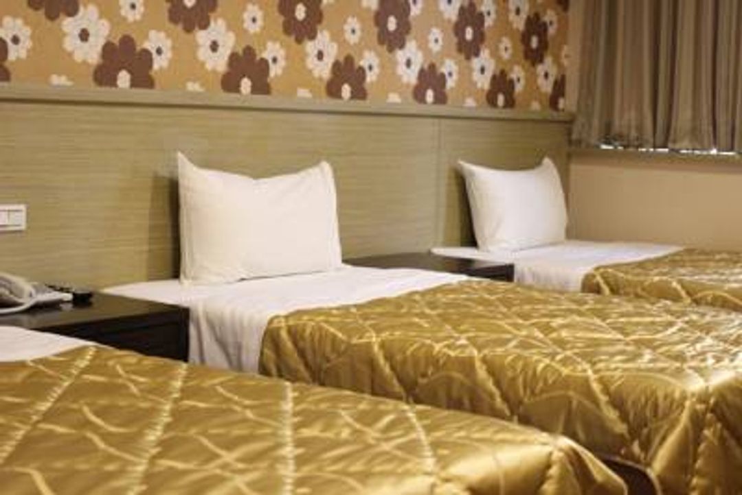 홈풀 호텔 (Home Full Hotel)