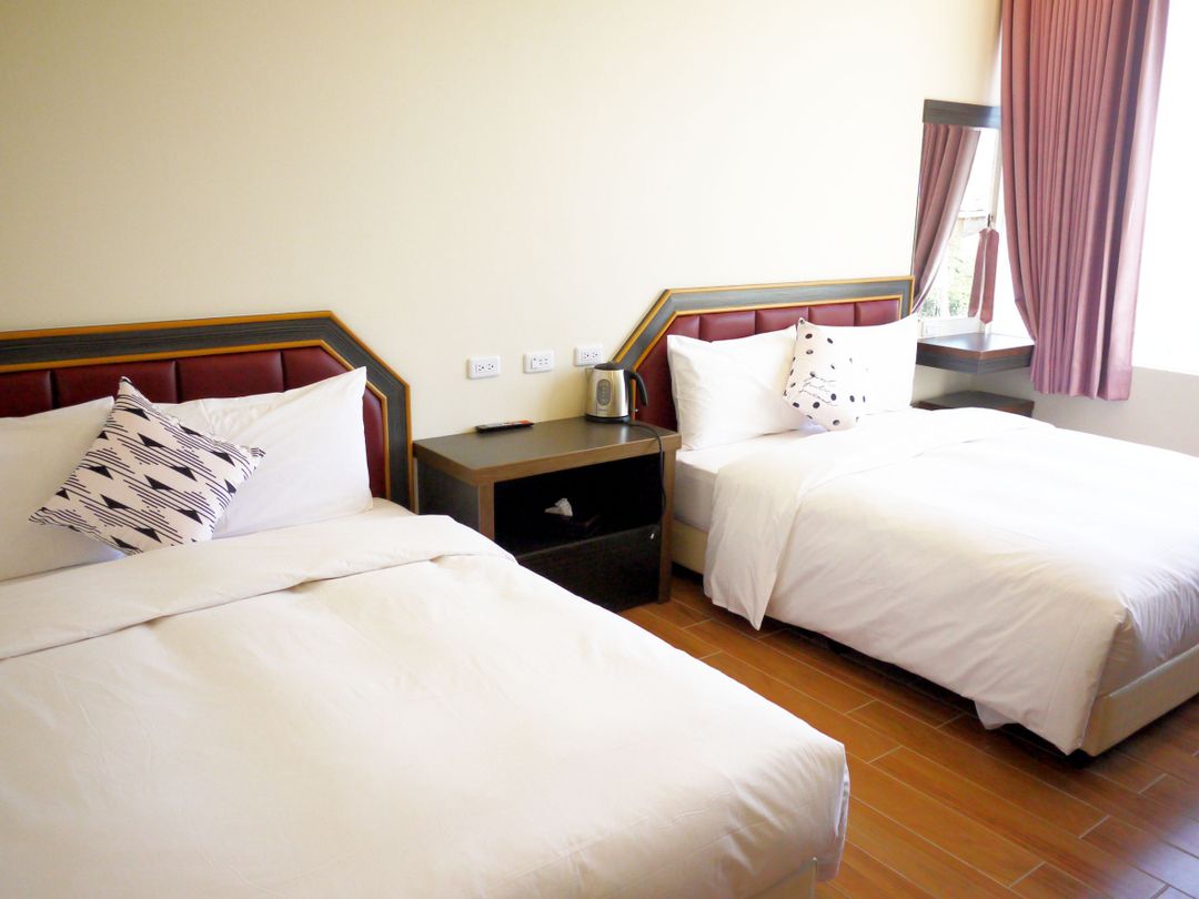 Purple Star B & B