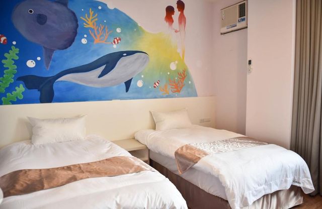 Starry Inn-Deluxe Twin or Double with Breakfast-2