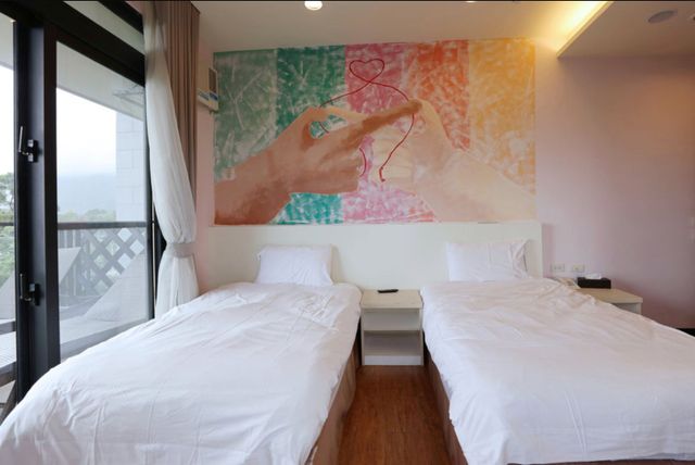Starry Inn-Roaming double room (with balcony, bathtub)-8