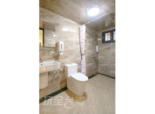 펑후 안상．안리．안짠 홈스테이 (Wuhu is on. Amway. Anzan Homestay)-Simple Quadruple Room-8