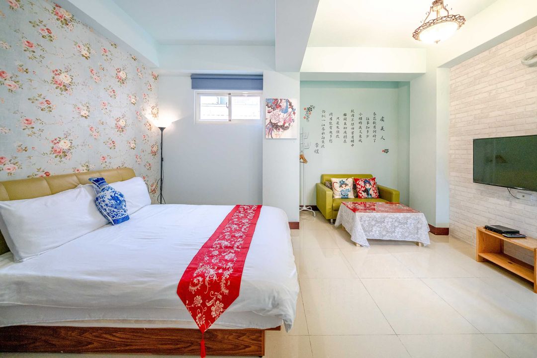 Shanghai time bed and breakfast
