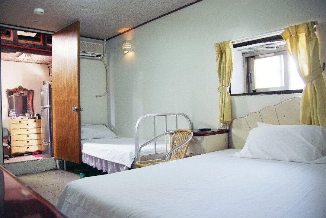Xiaxing Inn