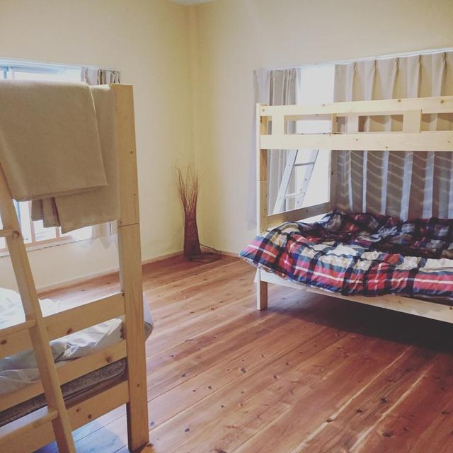 Organic Guest House & Cafe-4-bed female dormitory room-2
