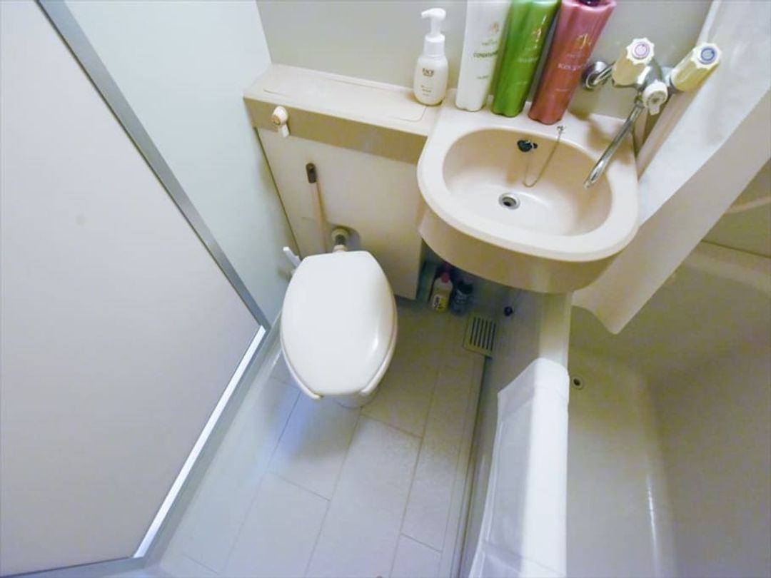 2min walk to station/Private bathroom/1room/26㎡/Max3 pax/kitchen/2-min walk to station / Private bathroom / 1-room apartment / 26㎡ / Max 3 people / Simple kitchen / Surrounded by shop