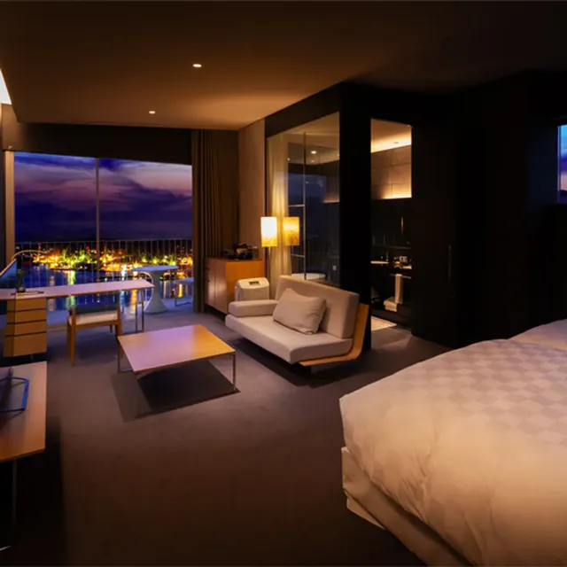 [Premium Harbor Suite Hollywood Twin]