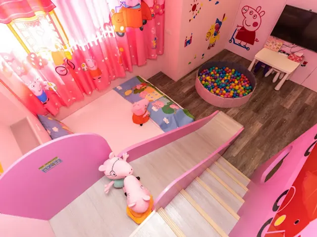Juyue Tongxin Family Homestay-Pink Bubble Slide Quadruple Room (Extra Bed Available)-8