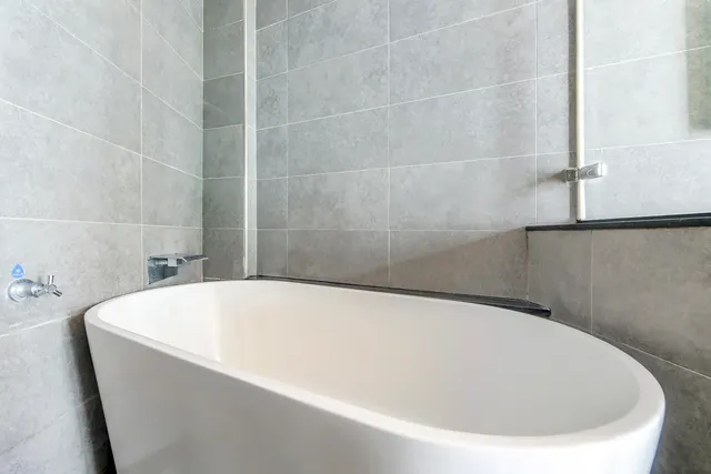 墾丁船帆石原宿｜國旅卡特約｜可包棟民宿-豪華雙人房-附浴缸-11