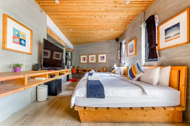 墾丁船帆石原宿｜國旅卡特約｜可包棟民宿-山景四人房-6