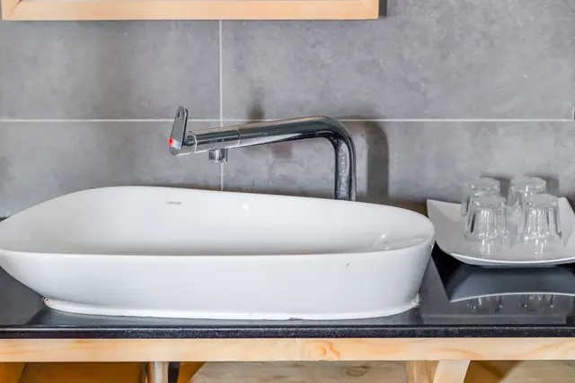 墾丁船帆石原宿｜國旅卡特約｜可包棟民宿-山景四人房-13