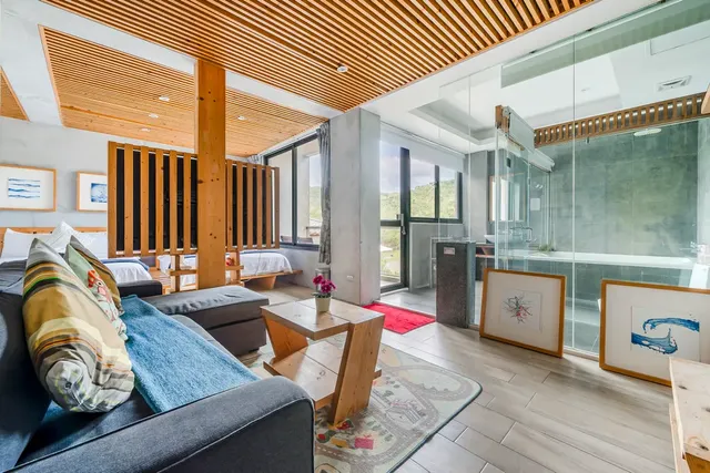 墾丁船帆石原宿｜國旅卡特約｜可包棟民宿-家庭套房-附陽台-5