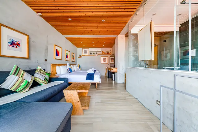 墾丁船帆石原宿｜國旅卡特約｜可包棟民宿-家庭套房-附陽台-1