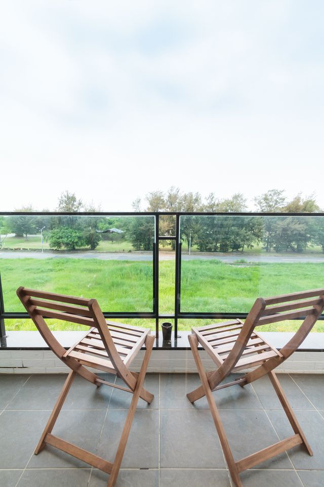 Idiopathic Wind Nest-Garden View Superior Double Room with Balcony-7