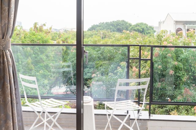Idiopathic Wind Nest-Garden View Double Room with Balcony-6