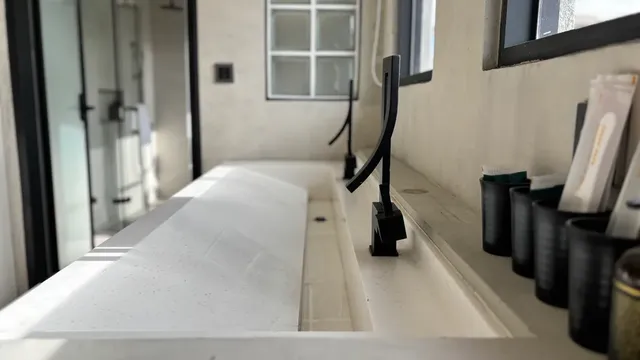 旅幸福-台南館-豪華四人房-附浴缸-11
