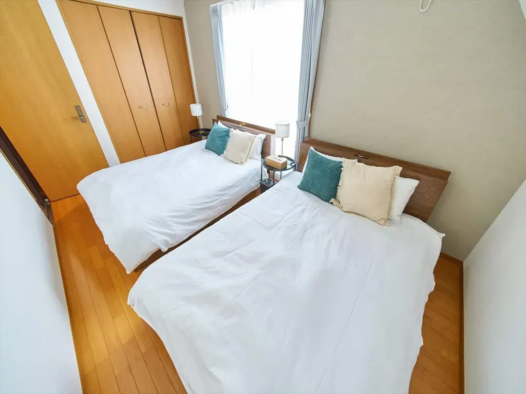 距羽田机场3公里，直达仅6分钟，离最近车站步行4分钟全新日式别墅2F＆3F