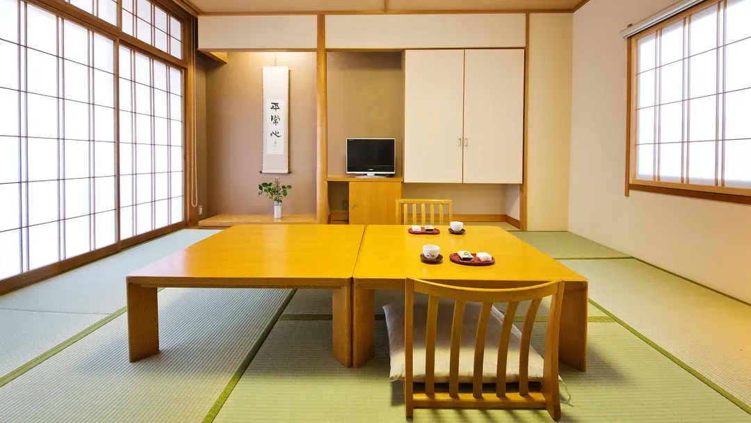 飛驒高山 本陣平野屋 別館｜高山站徒歩10分/三町古建築保存區徒步3分/免費車站接送服務