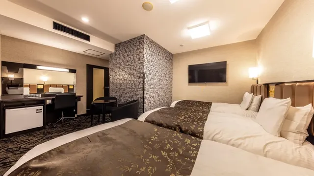 APA Hotel (Kagadaishoji Ekimae)-Triple Room-1