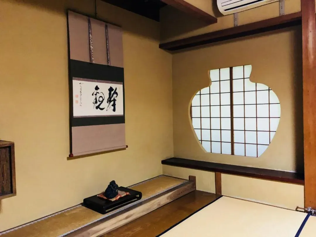 卡米那卡旅館｜有形文化財/高山站徒步3分/三町古建築保存區徒歩7分