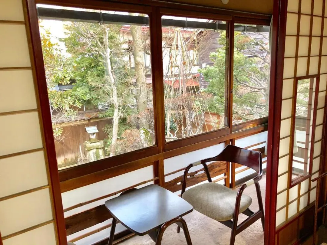卡米那卡旅館｜有形文化財/高山站徒步3分/三町古建築保存區徒歩7分