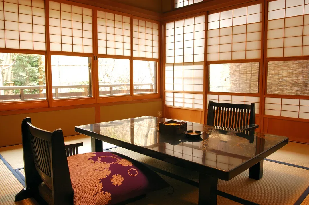 料亭旅館 八三館｜飛驒古川徒步7分/瀨戶川和白壁土藏街徒步5分