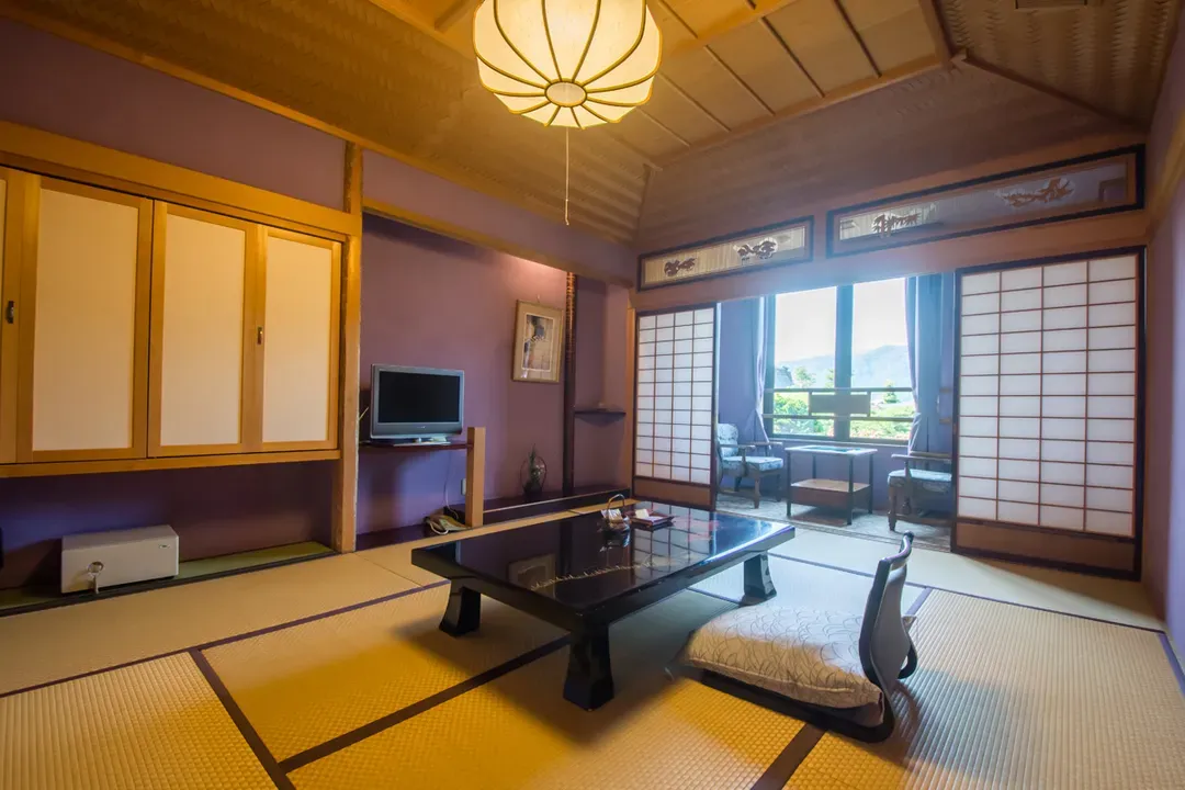 料亭旅館 八三館｜飛驒古川徒步7分/瀨戶川和白壁土藏街徒步5分