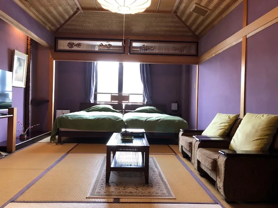 料亭旅館 八三館｜飛驒古川徒步7分/瀨戶川和白壁土藏街徒步5分