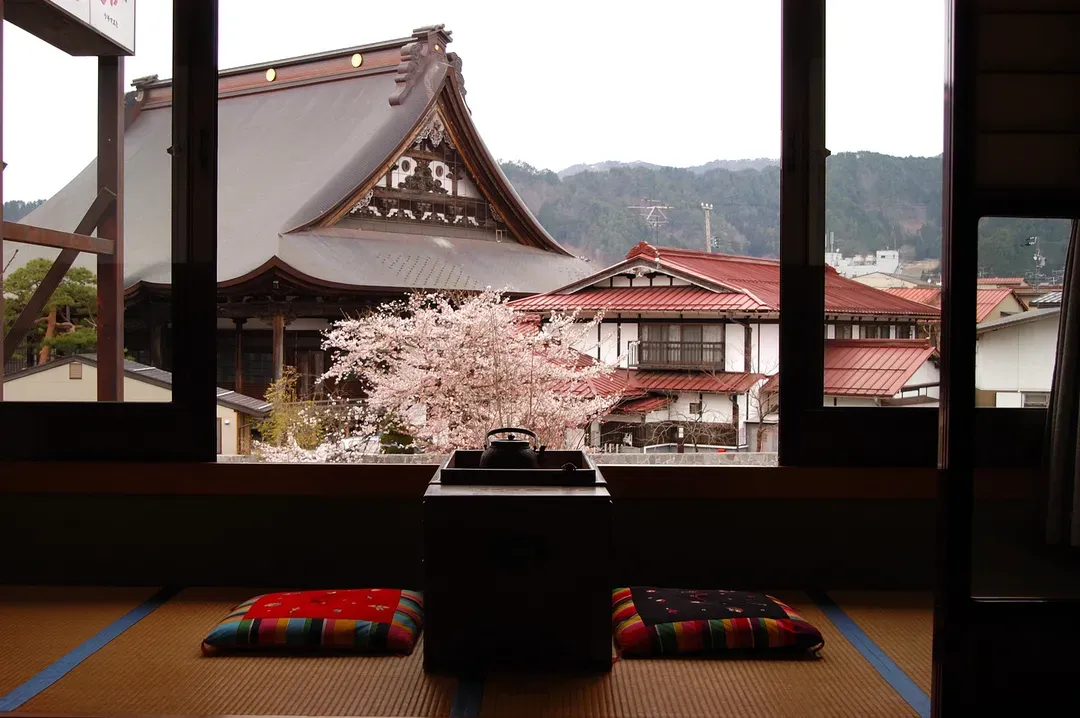 料亭旅館 八三館｜飛驒古川徒步7分/瀨戶川和白壁土藏街徒步5分