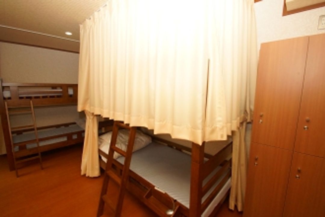 NANOHANA 旅宿 (僅限女性)-阪急京都線河原町站/烏丸線&東西線烏丸御池站