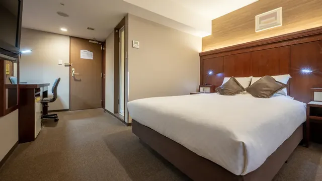 Niigata Grand Hotel-Standard Double Room-1