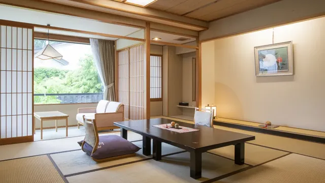 松泉閣 花月旅館｜越後湯澤站步行5分-和室【不挑房】-1