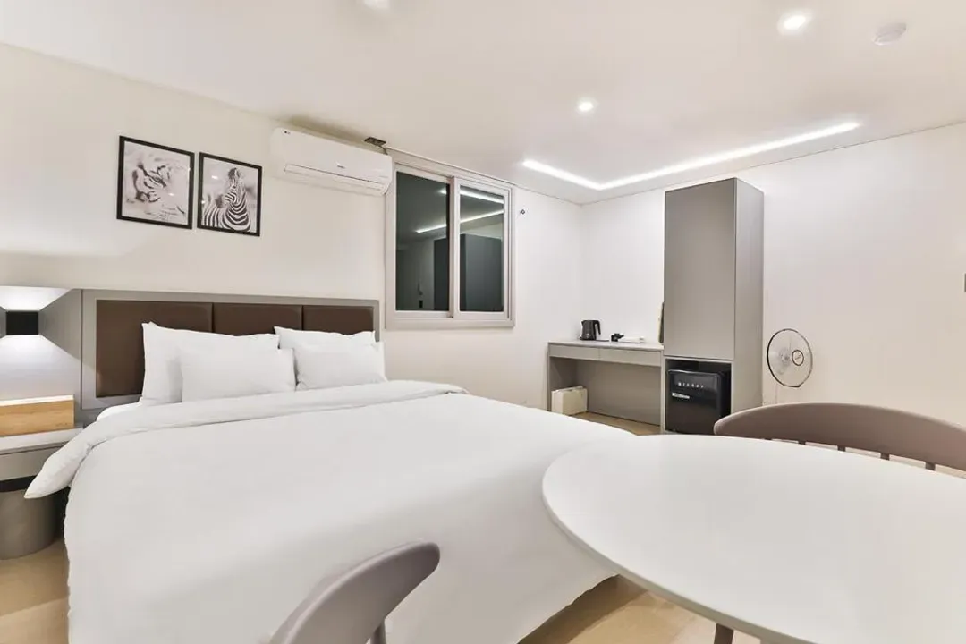 Green B' hotel