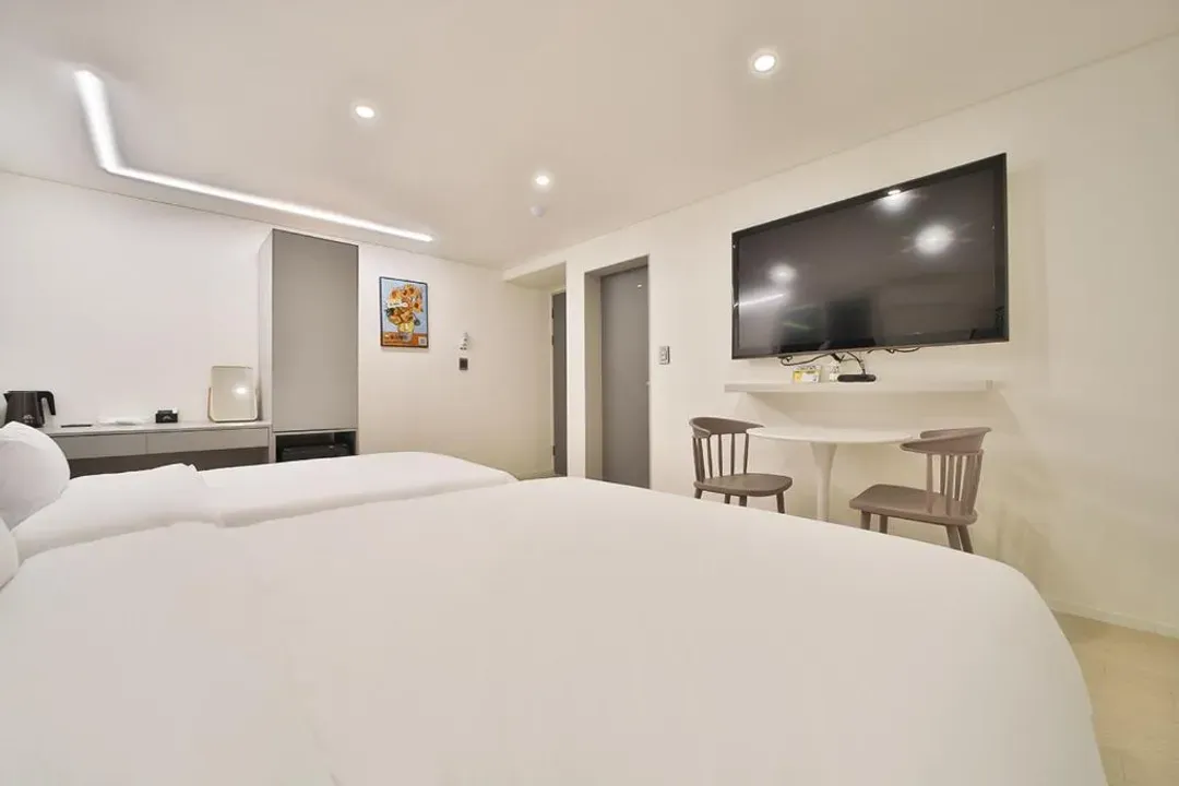 Green B' hotel
