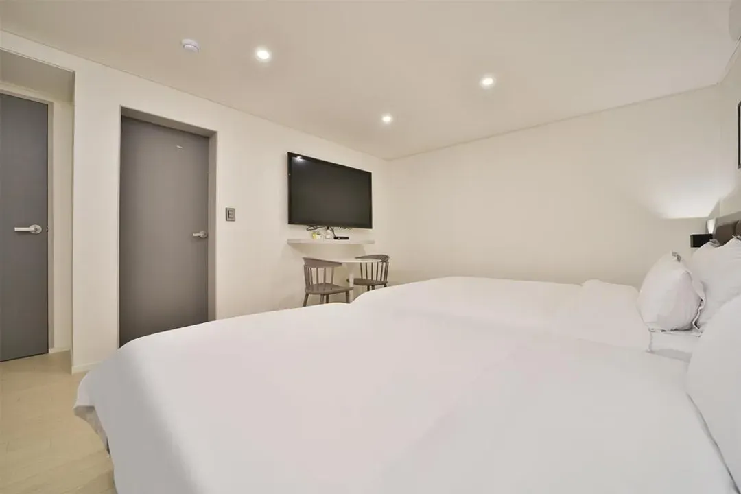 Green B' hotel