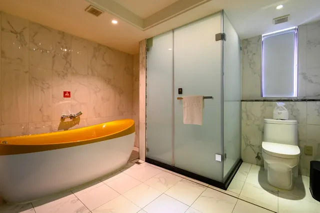 OLAH Poshtel Taichung Wenxin-King Room With Bath Consecutive Stay-6