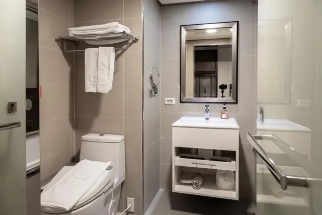Sojourn Hotel Kaohsiung Seven Sages-Superior Twin Room-5