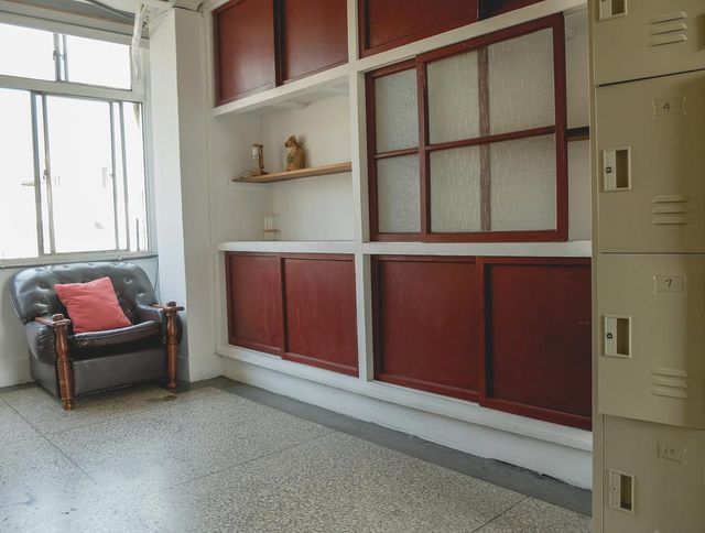 Oldmancaptain Hostel-Single Bed in 12 Beds Mixed Dormitory Room-6