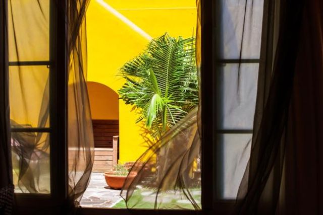 Summer Bed and Breakfast-S2 romantic micro-double room-5