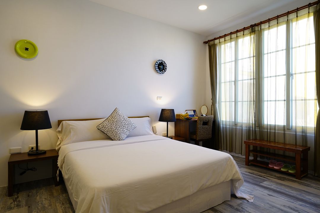 썸머 베드 앤 브랙퍼스트 (Summer Bed and Breakfast)
