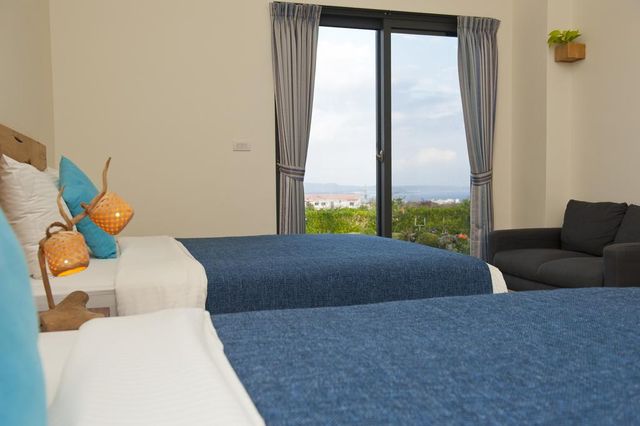 Tree characteristics of the homestay-Blue Snow 4 Person Room-3