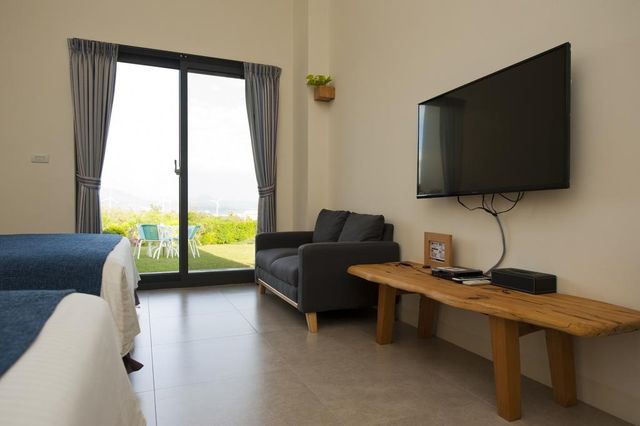Tree characteristics of the homestay-Blue Snow 4 Person Room-5